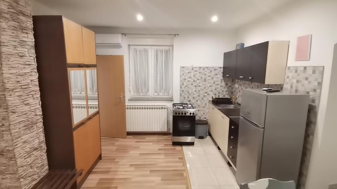 Trilj Apartman Jurika Екстер'єр фото